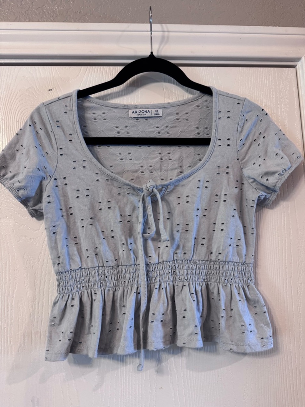 Arizona Jean Company Light Blue Eyelet Tie-Front Peplum Crop Top